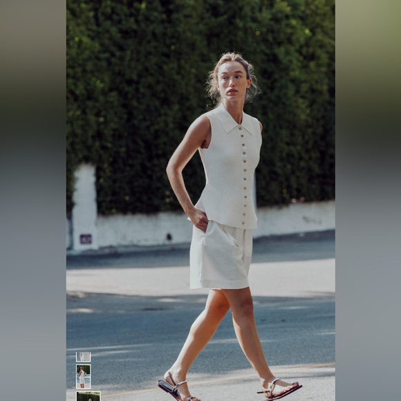 Zara Knit  White Sleeveless Button-Up Blouse - Picture 2 of 11